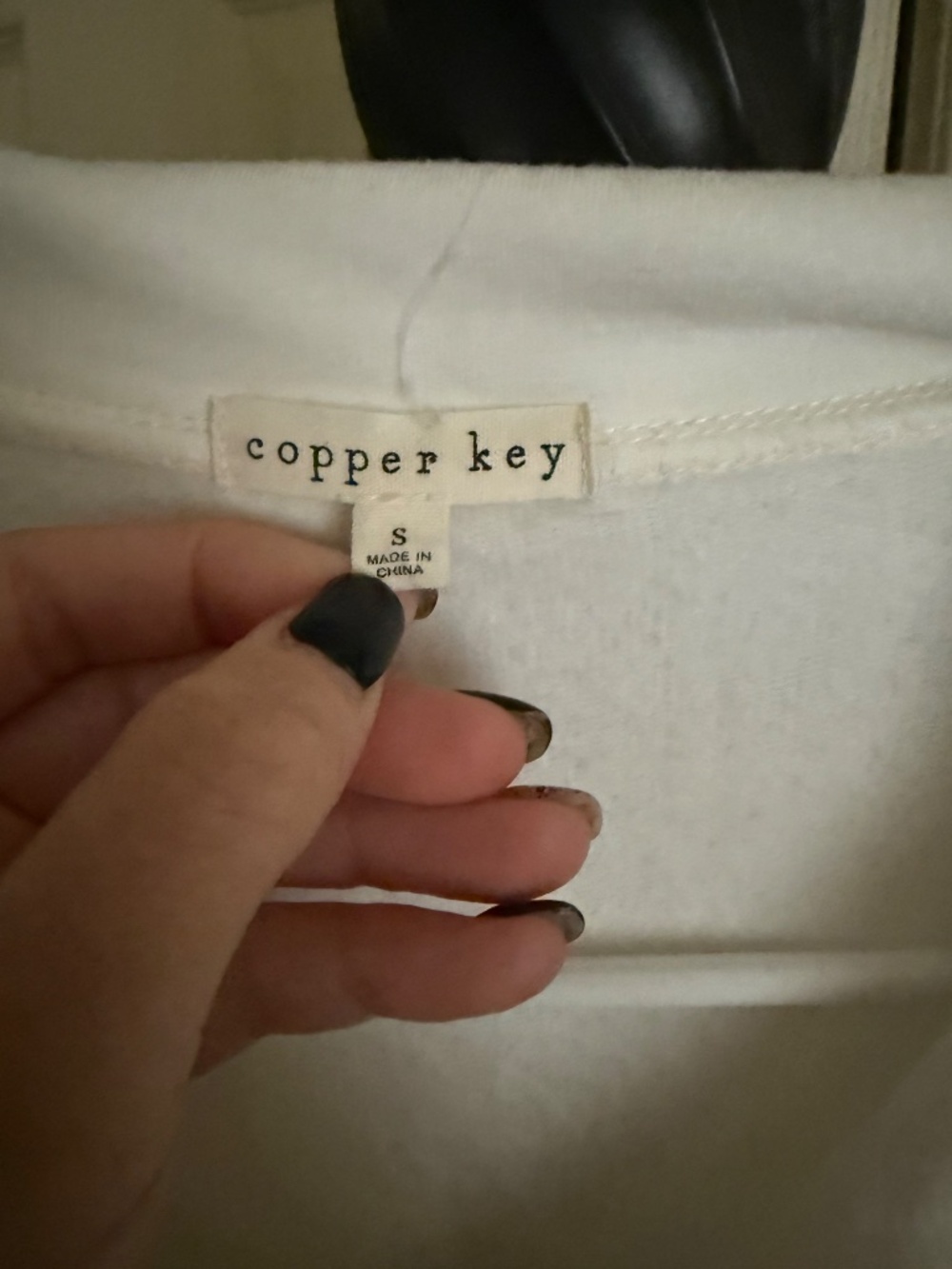 Cooper Key Small Sweatshirt - Picture 2 of 3